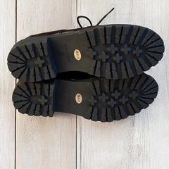 Scramble エナメル 厚底 レースアップシューズ 黒 光沢 ラバーの画像