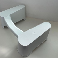 無料！　　アイリスオーヤマ 「トイレスムーズ」 TLS-200 ホワイト お通じをサポートの画像