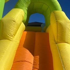 エアー遊具✨大型トランポリン&滑り台の画像