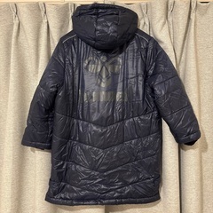 Hummelベンチコートの画像