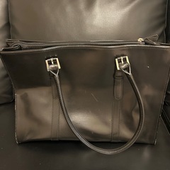 ビジネスバッグレディースの画像