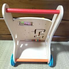 4輪キャスター付き子供用手押し車♪定価約6000円の画像