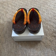 子供用　下駄の画像