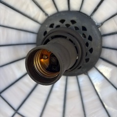 ステンドガラス柄ペンダントライト　ジャンク品の画像