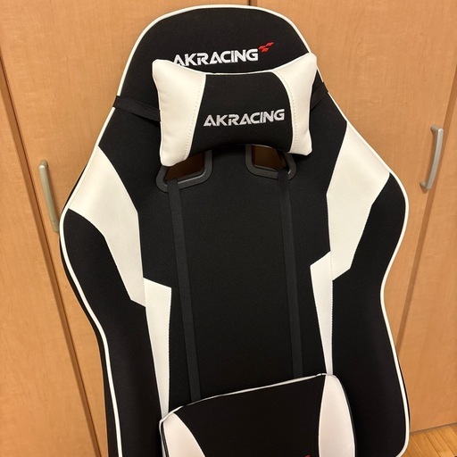 AKRACING WOLFシリーズ　ホワイト

