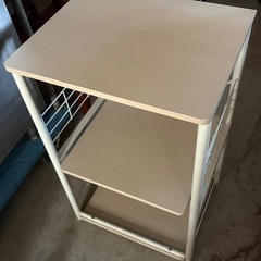 ☆3段のキッチンラック　棚の画像