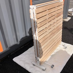 折り畳み　スノコベッドの画像