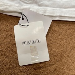 PLST 白タンクトップ　タグ付きの画像