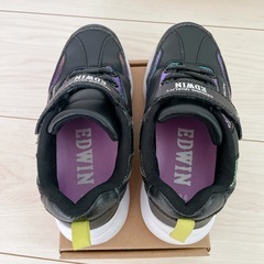 EDWIN 美品 18センチ スニーカー キッズ の画像