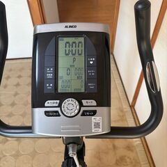 【取引中】アルインコ　エアロバイク　afb5215　(中古品)の画像