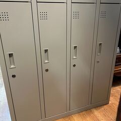 【リサイクルストアスターズ城西店】 【中古品】8人用ロッカーの画像