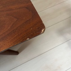 ウッド調ローテーブルの画像