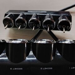 ５連シガーソケット中古品の画像