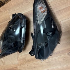 ウィッシュ10系後期　ヘッドライトユニットの画像
