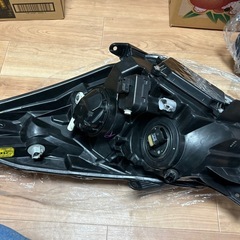 ウィッシュ10系後期　ヘッドライトユニットの画像