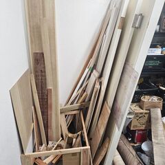 【大阪市天満橋より】木材まだたくさん残っています。の画像