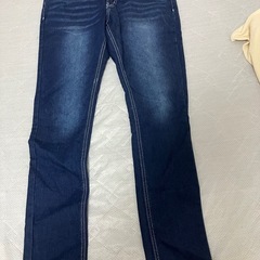 新品　人気の超極細スキニージーンズの画像