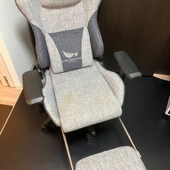 【500円】GHLAKURU ゲーミングチェア グレーの画像