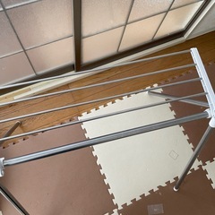 物干しラックの画像