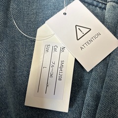 7日処分 新品ジーパンの画像