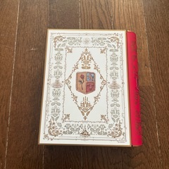 【決まりました】美女と野獣　缶の画像