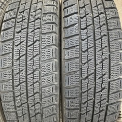 155 65 R14 スタッドレスタイヤの画像