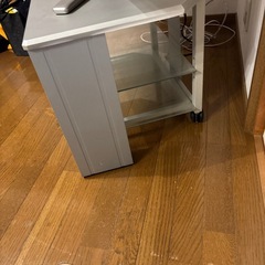 テレビ台の画像