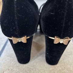 ベルベットヒール　サンダル　ミュールの画像