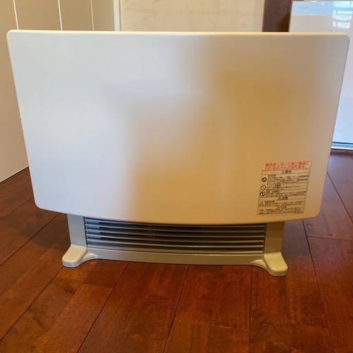 ほぼ新品　リンナイ　ガスファンヒーター