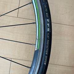 CAAD8純正フロントホイール　タイヤ付きの画像