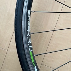 CAAD8純正フロントホイール　タイヤ付きの画像