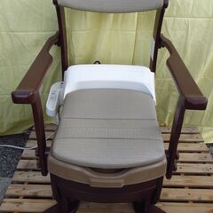 家具調水洗トイレ＜座楽＞シャワポットの画像