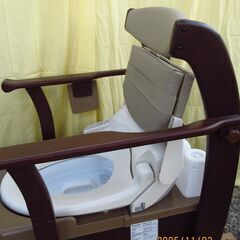 家具調水洗トイレ＜座楽＞シャワポットの画像