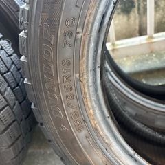 13インチスタッドレスタイヤの画像