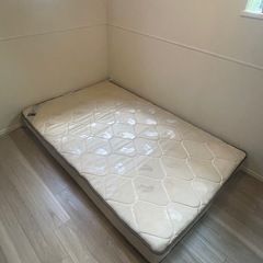 セミダブルマットレス/スノコセット　※高反発マットレスもお付けしますの画像