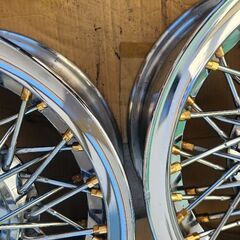 セブリング？　15インチワイヤーホイール4本セットの画像