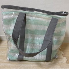 プールバックの画像