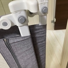 ベッドガード グレー　値段交渉お待ちしてますの画像