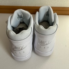 ナイキ フライト レガシーの画像