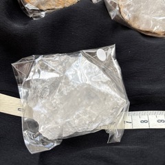 ジオード・白水晶・黄鉄鉱計約１.２kgの画像