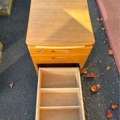 学習机棚　　ワゴン　中古の画像