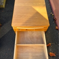 学習机棚　　ワゴン　中古の画像