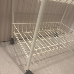 スチールワゴンの画像