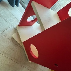 タワー型回転収納ラックの画像