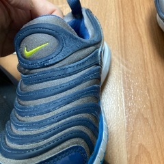 子ども靴　
NIKE ダイナモ　19㎝　　の画像