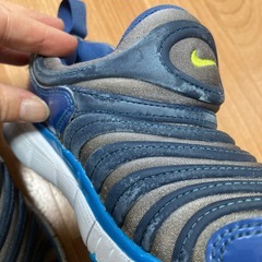 子ども靴　
NIKE ダイナモ　19㎝　　の画像