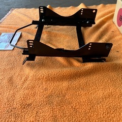 シルビア180sx運転席シートレールの画像