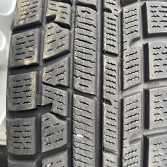 アルミ付きスタッドレス145/80R12ヨコハマの画像