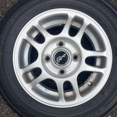 アルミ付きスタッドレス145/80R12ヨコハマの画像