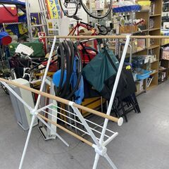ニトリ ポール伸縮 X型物干し 洗濯物干し 物干し ハンガーラック 札幌市手稲区の画像